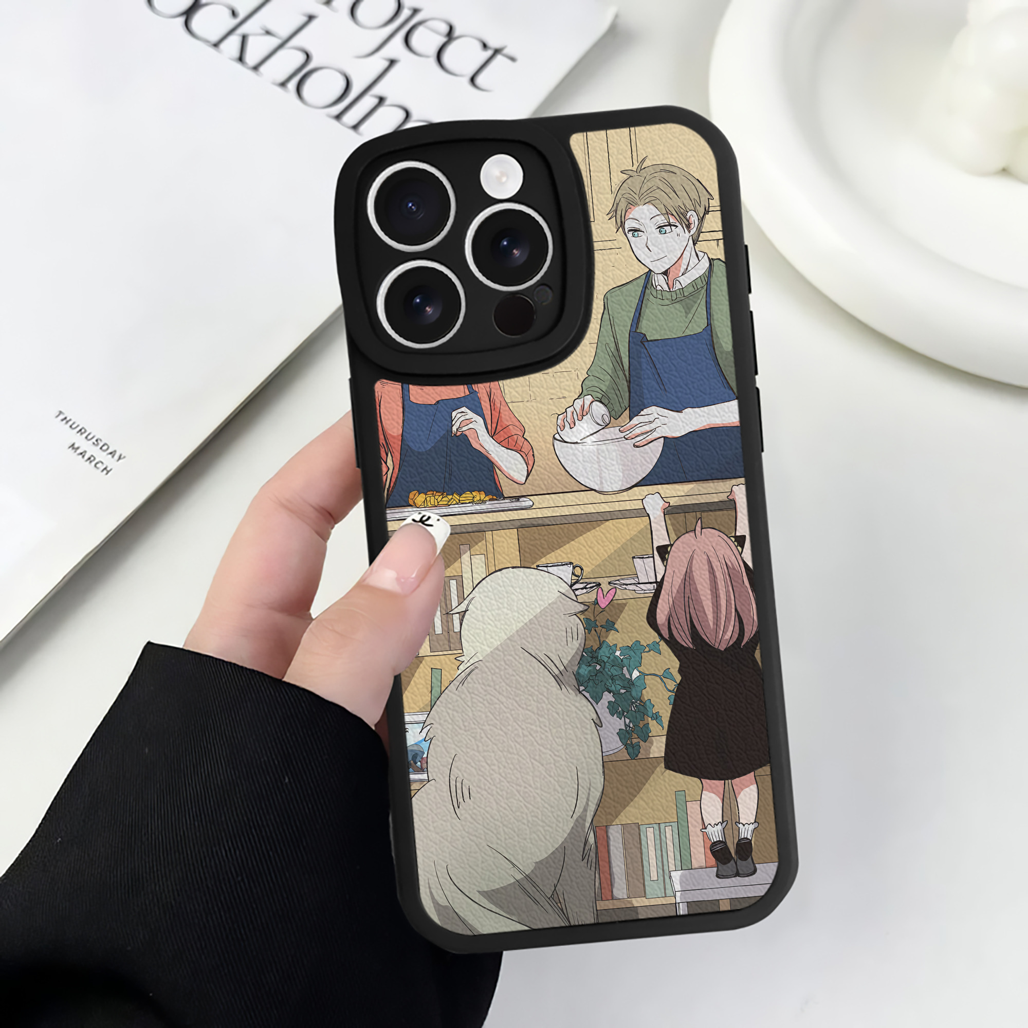 （画像用） SPY×FAMILY间谍家家酒 【iPhone 16シリーズ対応】シリコンスマホケース（レザー調） 材質：シリコン